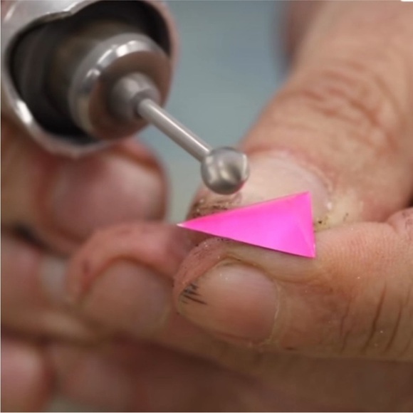 ALEXIS BITTAR NWT Grey Blue Hand Carved Painted Lucite Pyramid Post Earrings - Picture 9 of 10